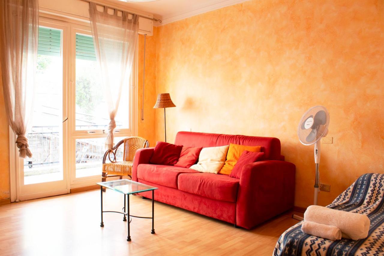 200 Metri Dal Mare Relax Con Ampio Terrazzo Apartment อาลัสซิโอ ภายนอก รูปภาพ