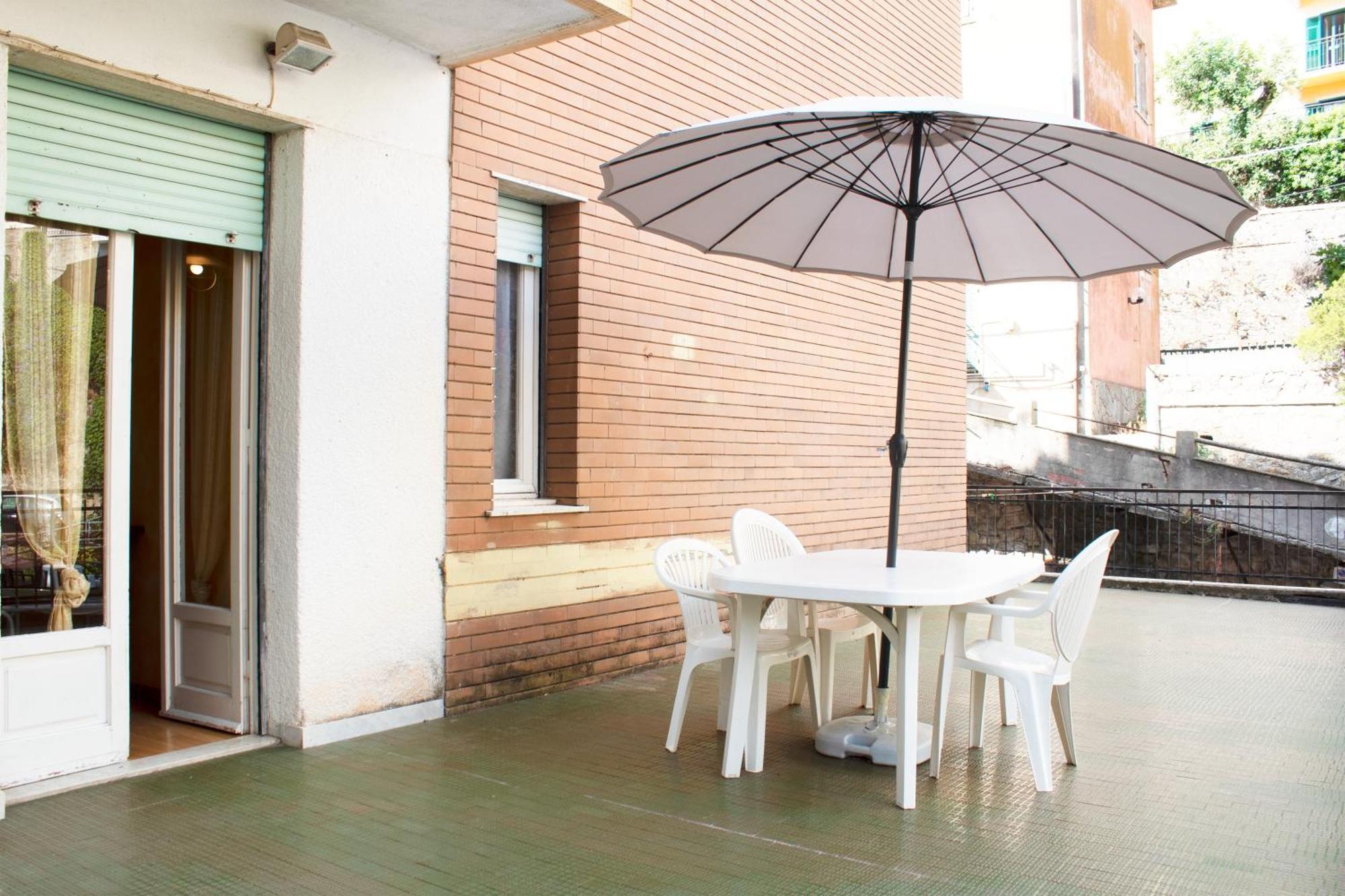 200 Metri Dal Mare Relax Con Ampio Terrazzo Apartment อาลัสซิโอ ภายนอก รูปภาพ